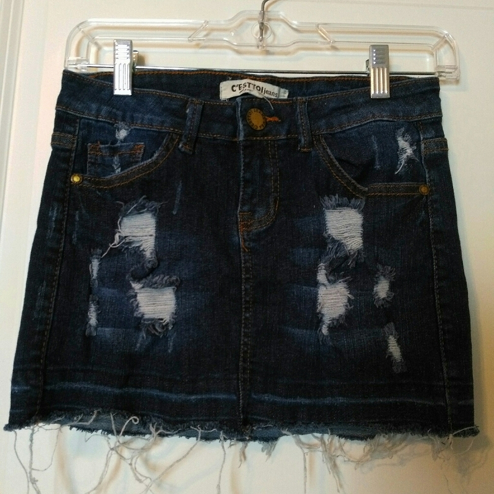 Distressed Jean miniskirt